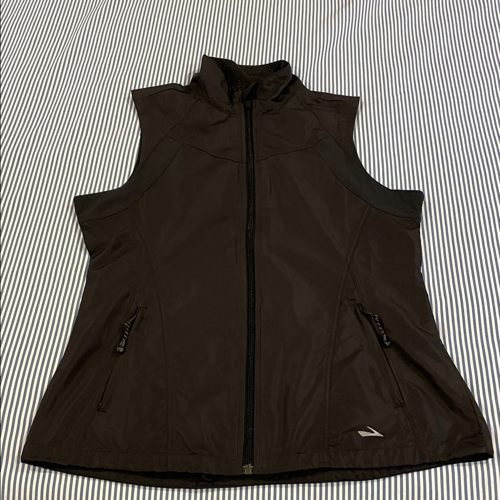 Women’s Brooks running vest